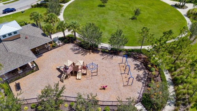 5057 SKYVIEW LANE, Bradenton, FL 34211