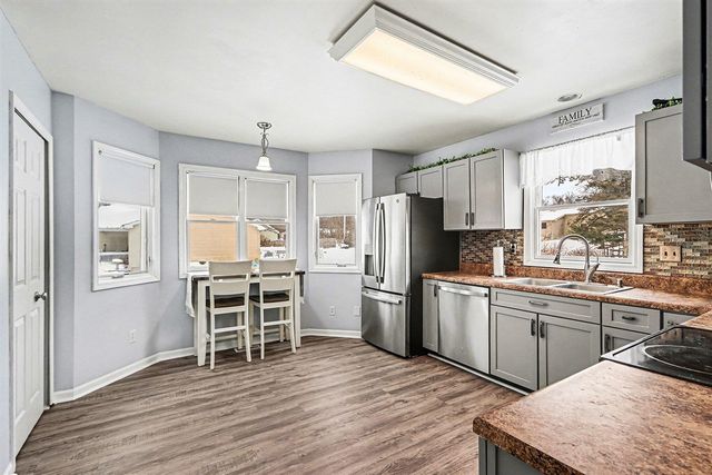 10881 Hoffman Road, Three Rivers, MI 49093