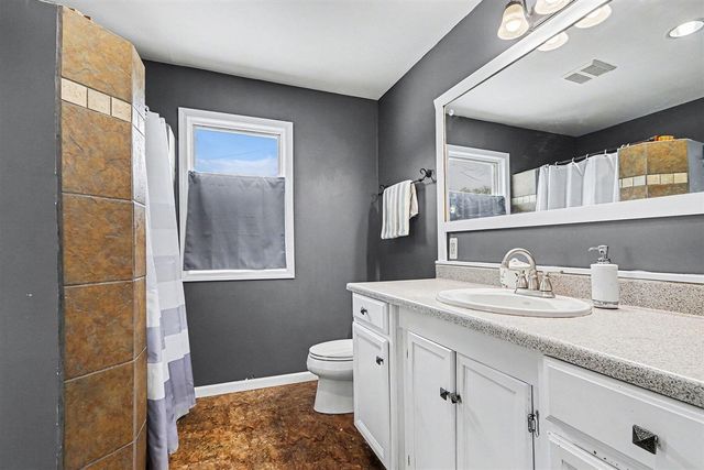 10881 Hoffman Road, Three Rivers, MI 49093