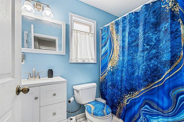 10881 Hoffman Road, Three Rivers, MI 49093