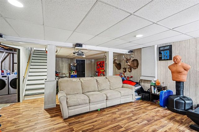 10881 Hoffman Road, Three Rivers, MI 49093