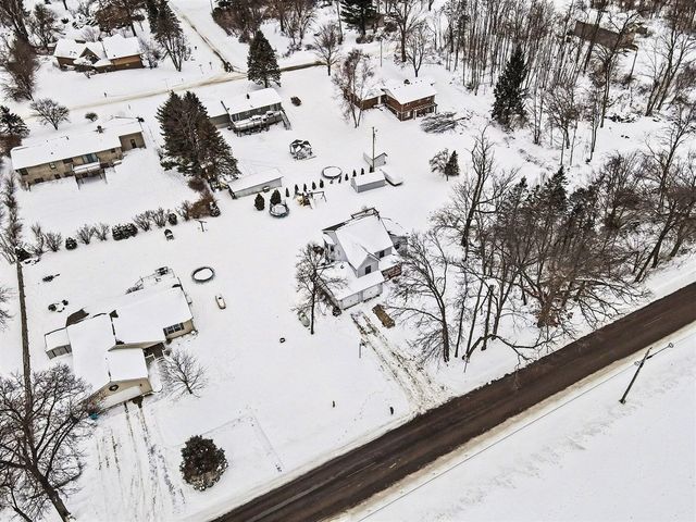 10881 Hoffman Road, Three Rivers, MI 49093