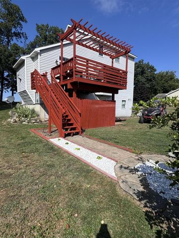 10881 Hoffman Road, Three Rivers, MI 49093