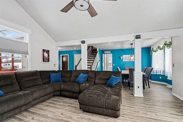 10881 Hoffman Road, Three Rivers, MI 49093