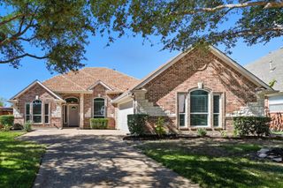 5984 Sandhill Circle, The Colony, TX 75056