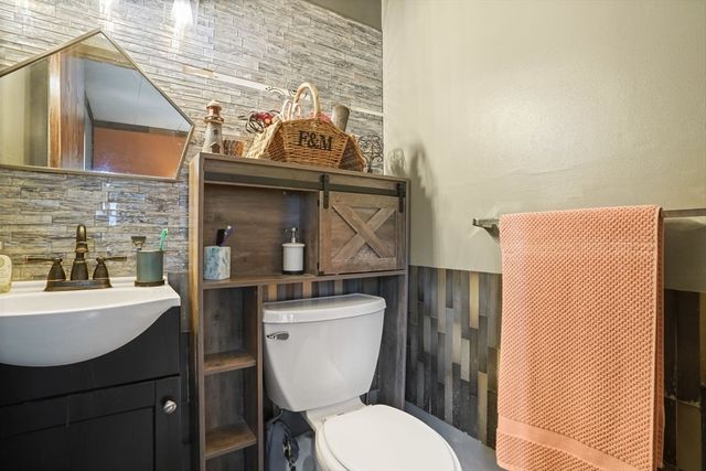 308 Quarry Street 405, Quincy, MA 02169