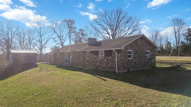 1012 Ky-674 1, Monticello, KY 42633
