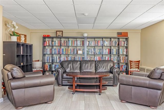 600 Shore Road 6K, Long Beach, NY 11561