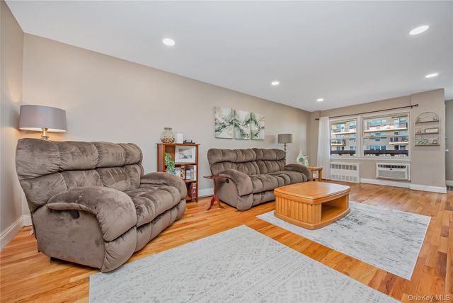 600 Shore Road 6K, Long Beach, NY 11561