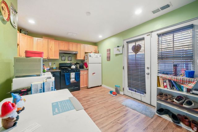 1489 W ARTHUR DR, Provo, UT 84601