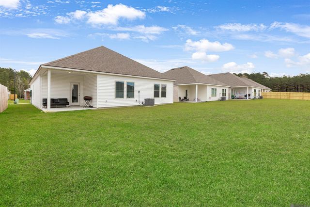 12822 Sweetleaf Ave, Denham Springs, LA 70726