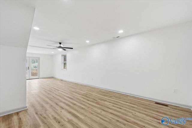 9771 Sgt Holden Lane, Athens, AL 35614