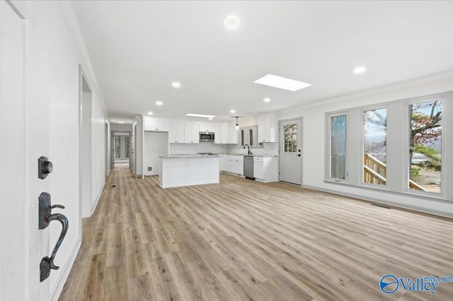 9771 Sgt Holden Lane, Athens, AL 35614