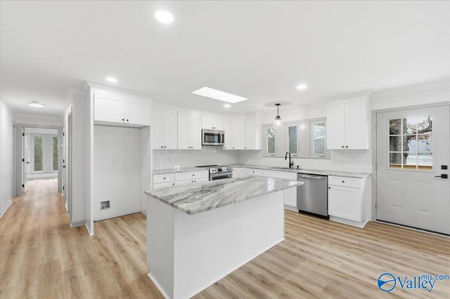 9771 Sgt Holden Lane, Athens, AL 35614