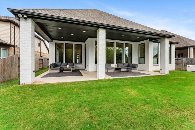 4715 Southpoint Way, Fulshear, TX 77441