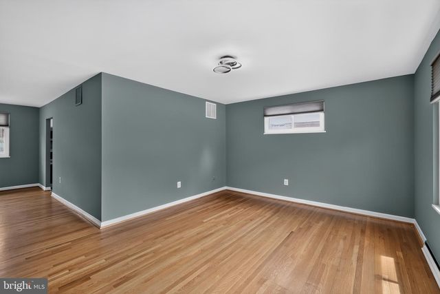 6613 MAROTT DR, Baltimore, MD 21207
