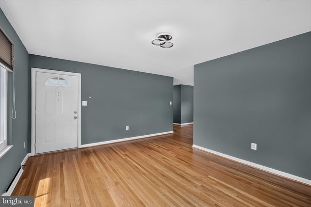 6613 MAROTT DR, Baltimore, MD 21207