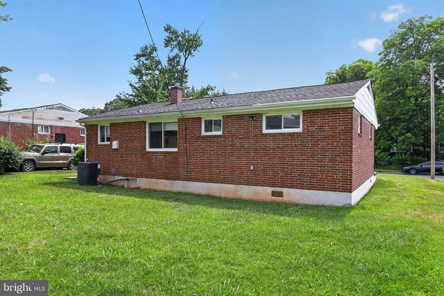 6613 MAROTT DR, Baltimore, MD 21207