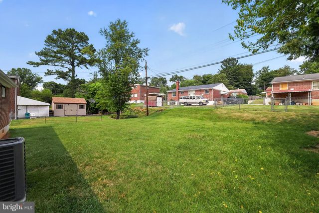 6613 MAROTT DR, Baltimore, MD 21207