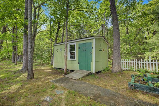 143 Robin Hood Drive, Exeter, NH 03833