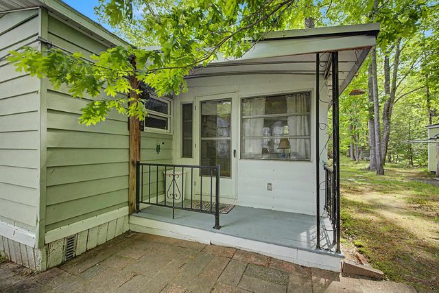 143 Robin Hood Drive, Exeter, NH 03833