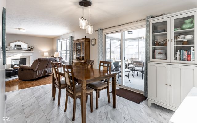 8815 N Fawn Meadow Drive, Mccordsville, IN 46055