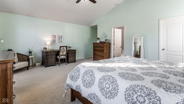 8815 N Fawn Meadow Drive, Mccordsville, IN 46055