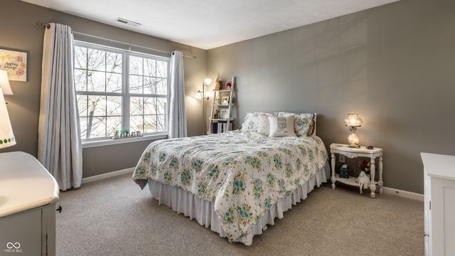 8815 N Fawn Meadow Drive, Mccordsville, IN 46055