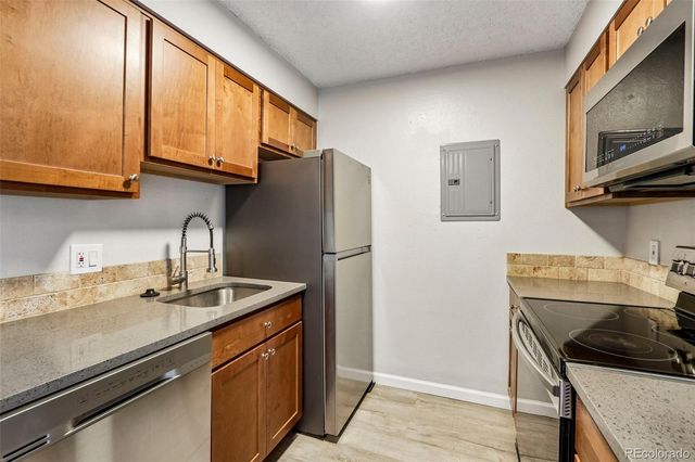 381 S Ames Street F303, Denver, CO 80226