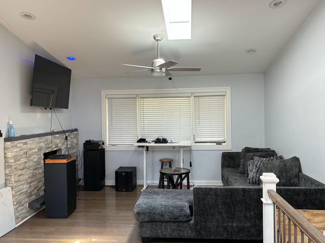 8141 Hickory Avenue, Gary, IN 46403
