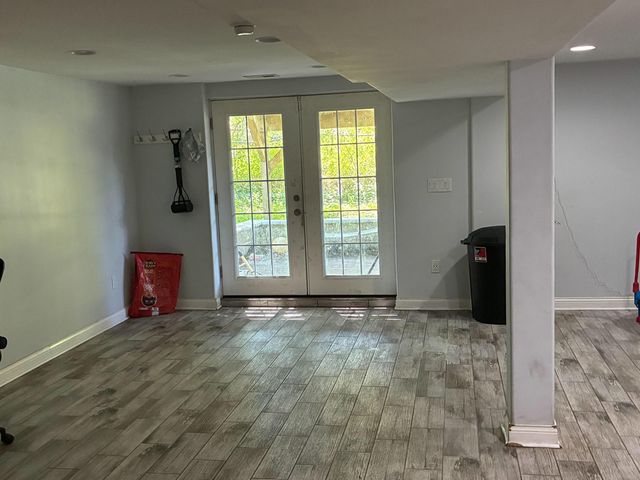 8141 Hickory Avenue, Gary, IN 46403