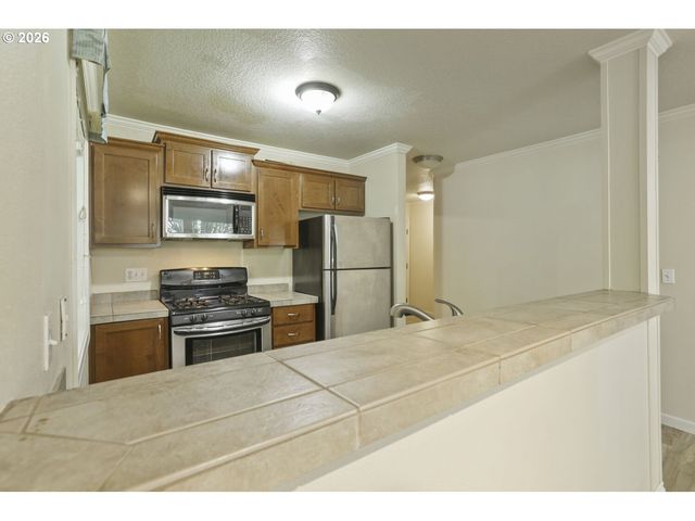 15062 Nw CENTRAL Dr 1209, Portland, OR 97229