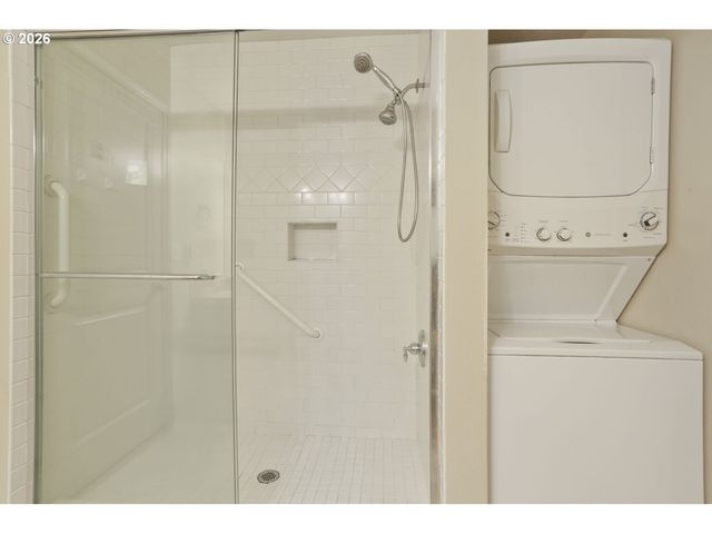 15062 Nw CENTRAL Dr 1209, Portland, OR 97229