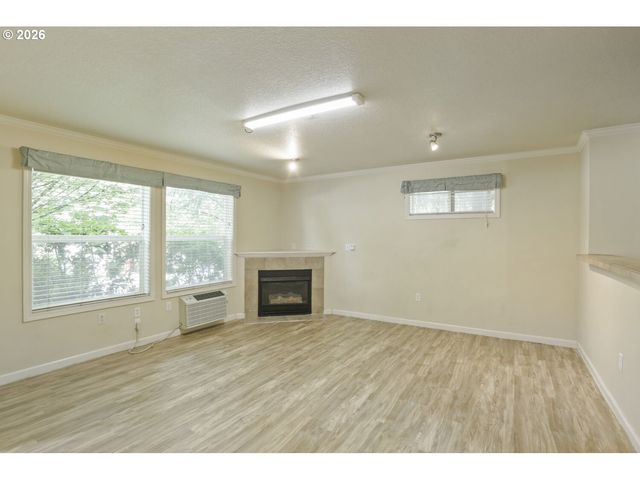 15062 Nw CENTRAL Dr 1209, Portland, OR 97229