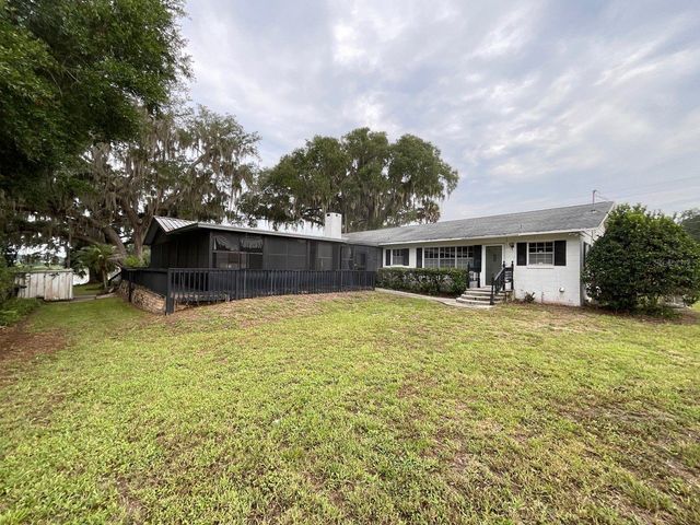 603 W OCALA STREET, Umatilla, FL 32784