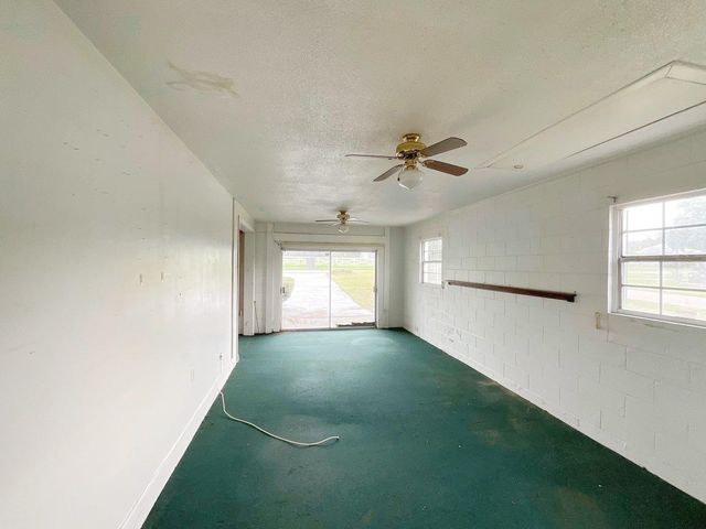603 W OCALA STREET, Umatilla, FL 32784