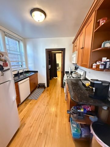 4950 N Albany Avenue 1, Chicago, IL 60625