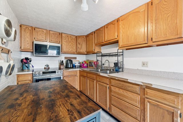 67 W Columbus Street, Mount Sterling, OH 43143