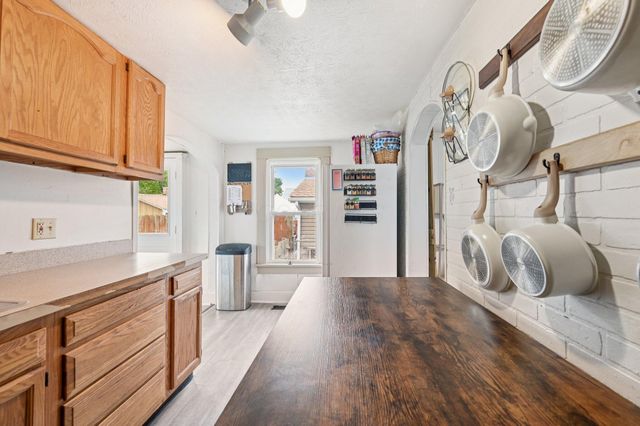 67 W Columbus Street, Mount Sterling, OH 43143