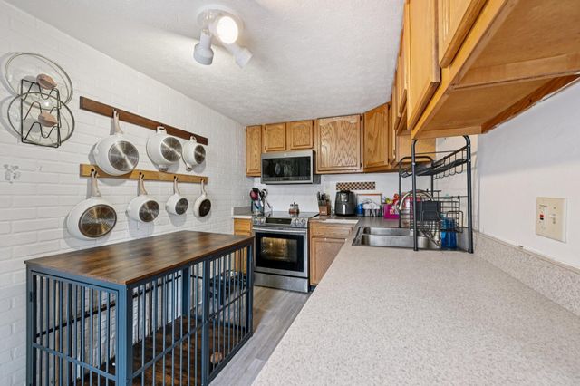 67 W Columbus Street, Mount Sterling, OH 43143