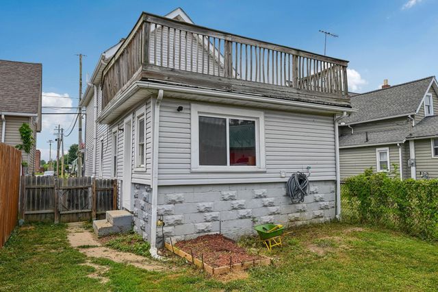 67 W Columbus Street, Mount Sterling, OH 43143