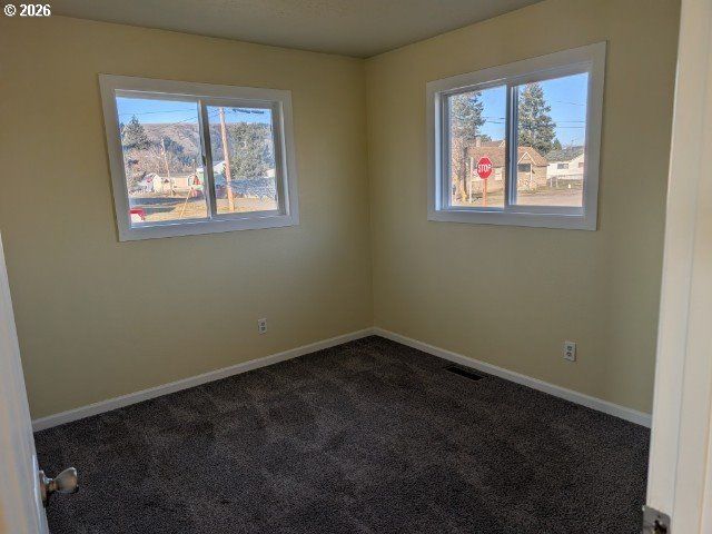 1380 DETROIT St, Elgin, OR 97827