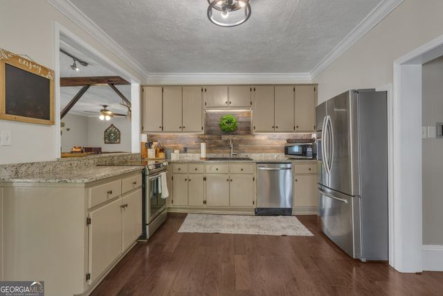 1324 Wagers Mill Road, Newnan, GA 30263