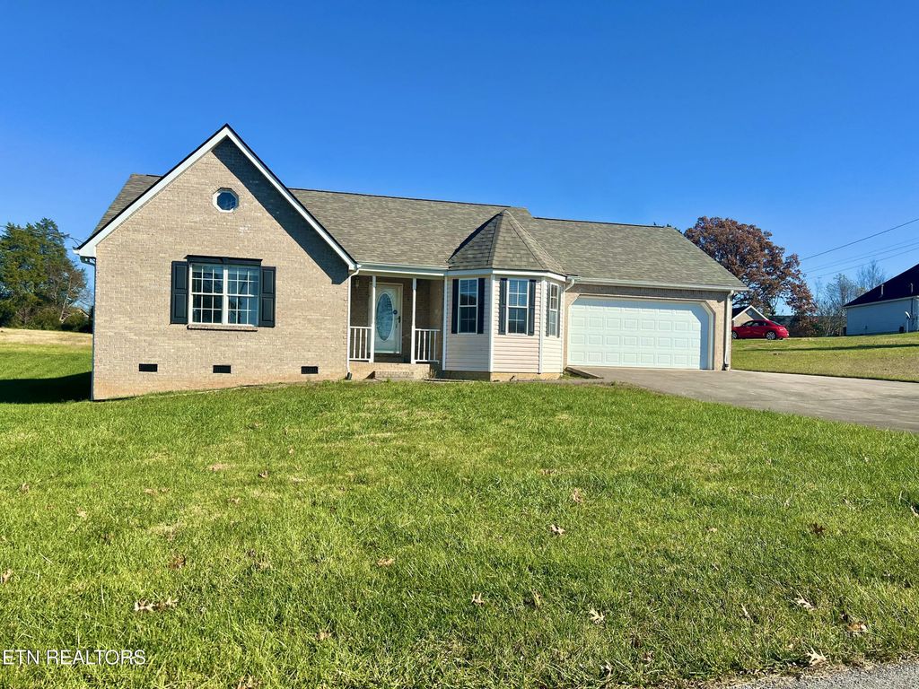 265 Pecan Circle, Plainview, TN 37721