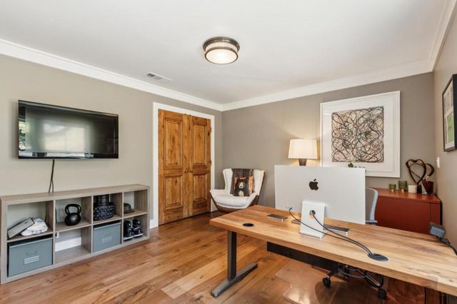 21842 Via Regina, Saratoga, CA 95070