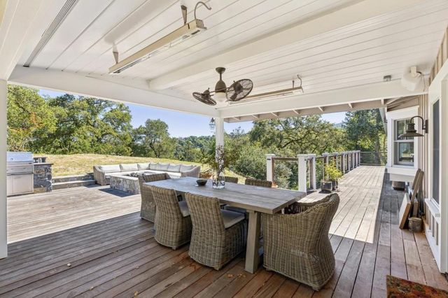 21842 Via Regina, Saratoga, CA 95070