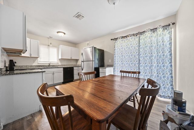 4034 E Mound Street, Columbus, OH 43227