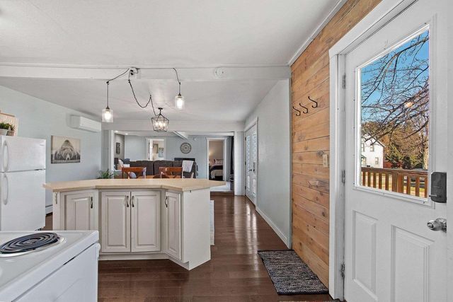 608 5TH STREET, Oconto, WI 54153