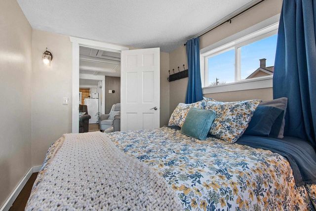 608 5TH STREET, Oconto, WI 54153