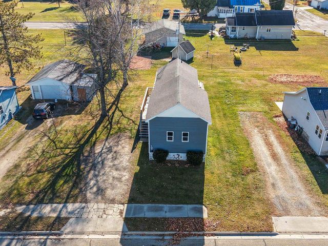 608 5TH STREET, Oconto, WI 54153